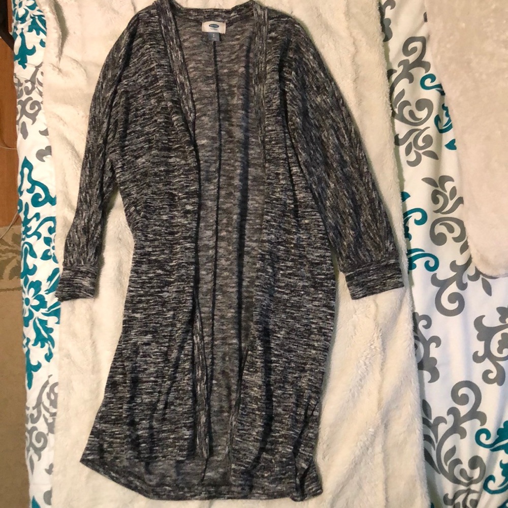 Old navy cardigan
